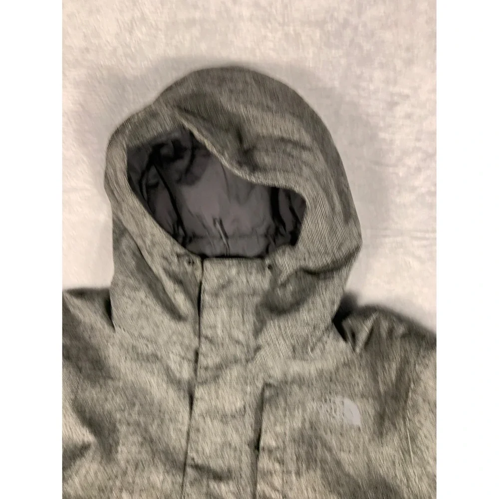 The North Face Skiing Jacket DryVent Mens L Gray Full Zip Embroidered Hooded